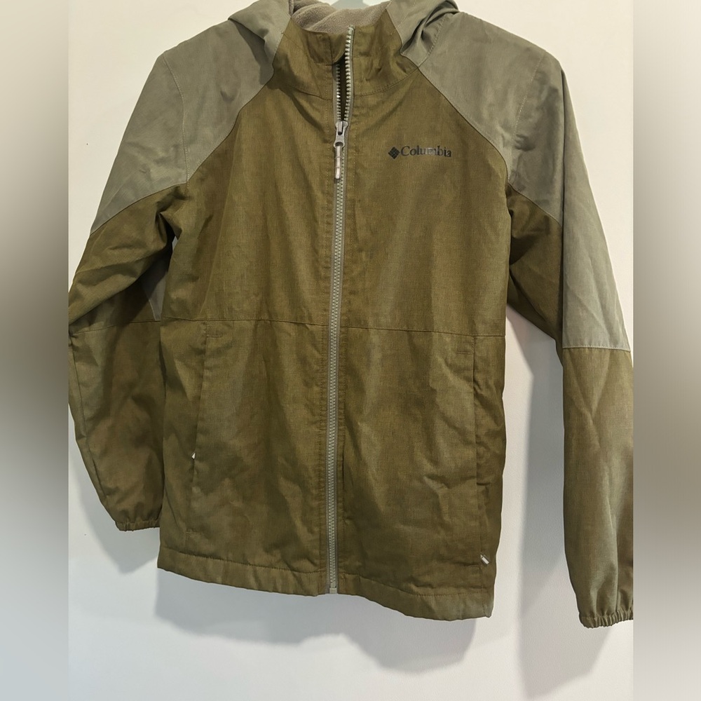 Boys youth Columbia jacket -olive green size M 10-12